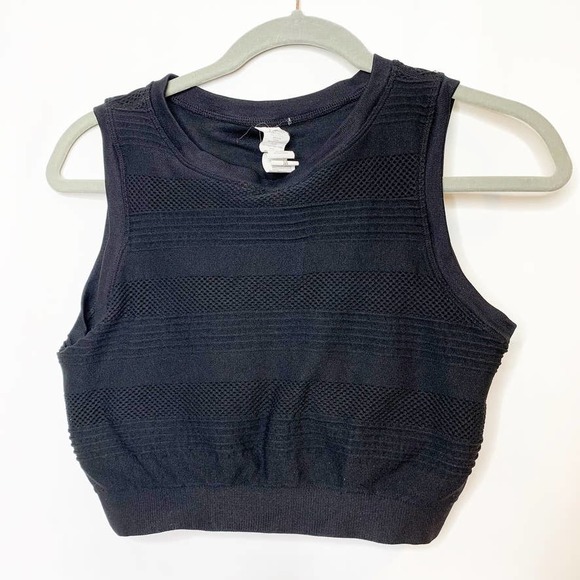 Fabletics Sandra Midi athletic Crop Top Tank - Picture 3 of 6